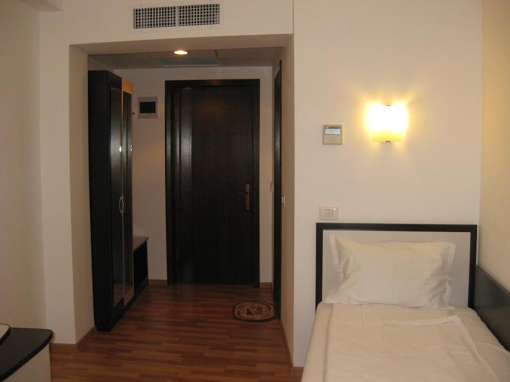 Hotel Anina تيشيرغيول الغرفة الصورة