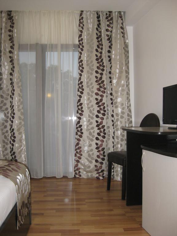Hotel Anina تيشيرغيول الغرفة الصورة